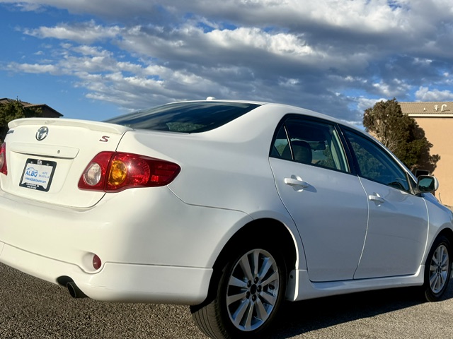 2009 Toyota Corolla S Premium Sedan 4D