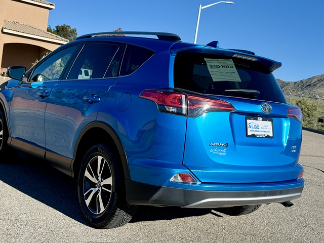 2018 Toyota RAV4 XLE Premium Sport Utility 4D