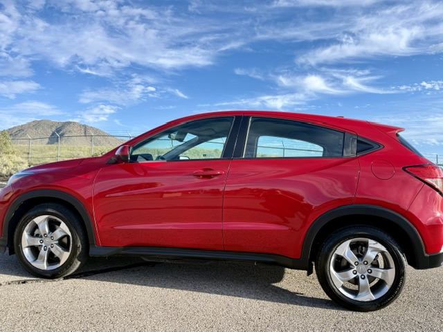 2016 Honda HR-V LX Sport Utility 4D