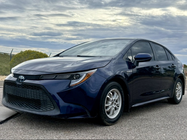 2022 Toyota Corolla Hybrid LE Sedan 4D