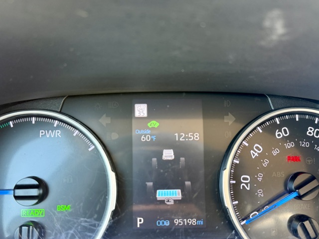 2020 Toyota RAV4 Hybrid XLE Sport Utility 4D