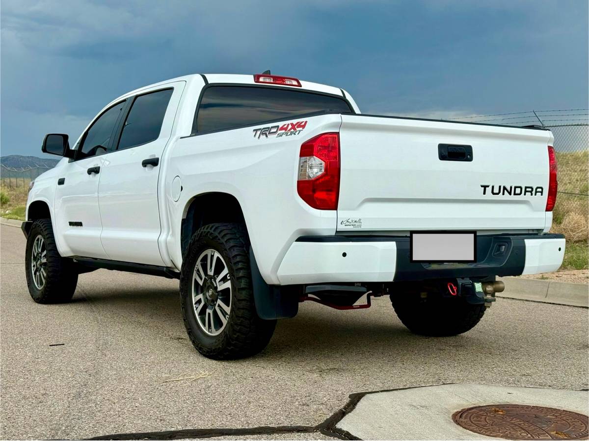 2020 Toyota Tundra TRD Off-Road Sport – Fabtech Lift – 19K Miles – One Owner