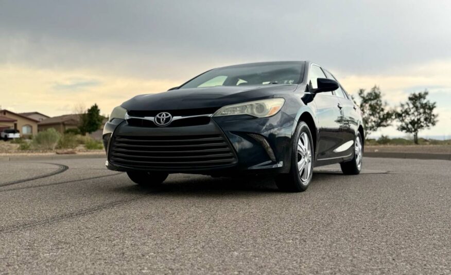 2016 Toyota Camry LE