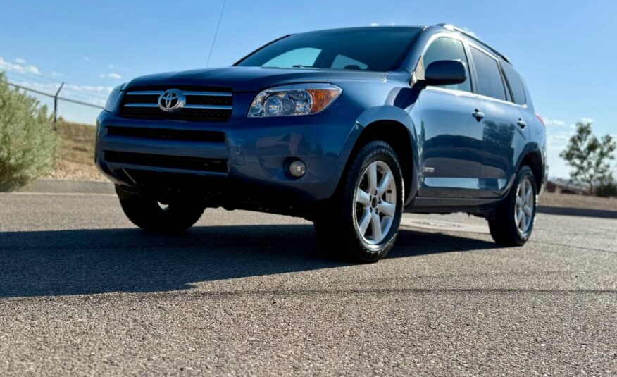 2008 Toyota RAV4 Limited FWD – V6 – Leather – Moonroof – JBL Sound