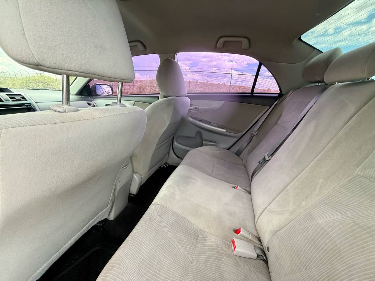 2012 Toyota Corolla LE – Clean Title – 141K Miles – Reliable & Efficient