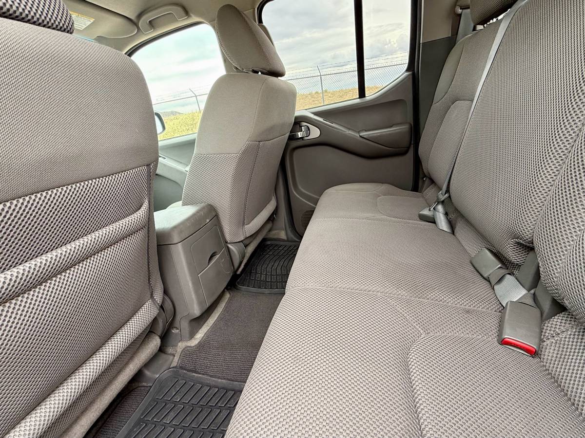 2015 Nissan Frontier SV 4×4 King Cab – Clean Title – Dealer Maintained – 113k Miles – NM Local Truck