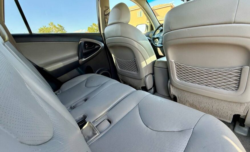 2008 Toyota RAV4 Limited FWD – V6 – Leather – Moonroof – JBL Sound