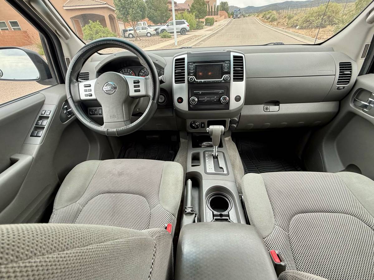 2015 Nissan Frontier SV 4×4 King Cab – Clean Title – Dealer Maintained – 113k Miles – NM Local Truck