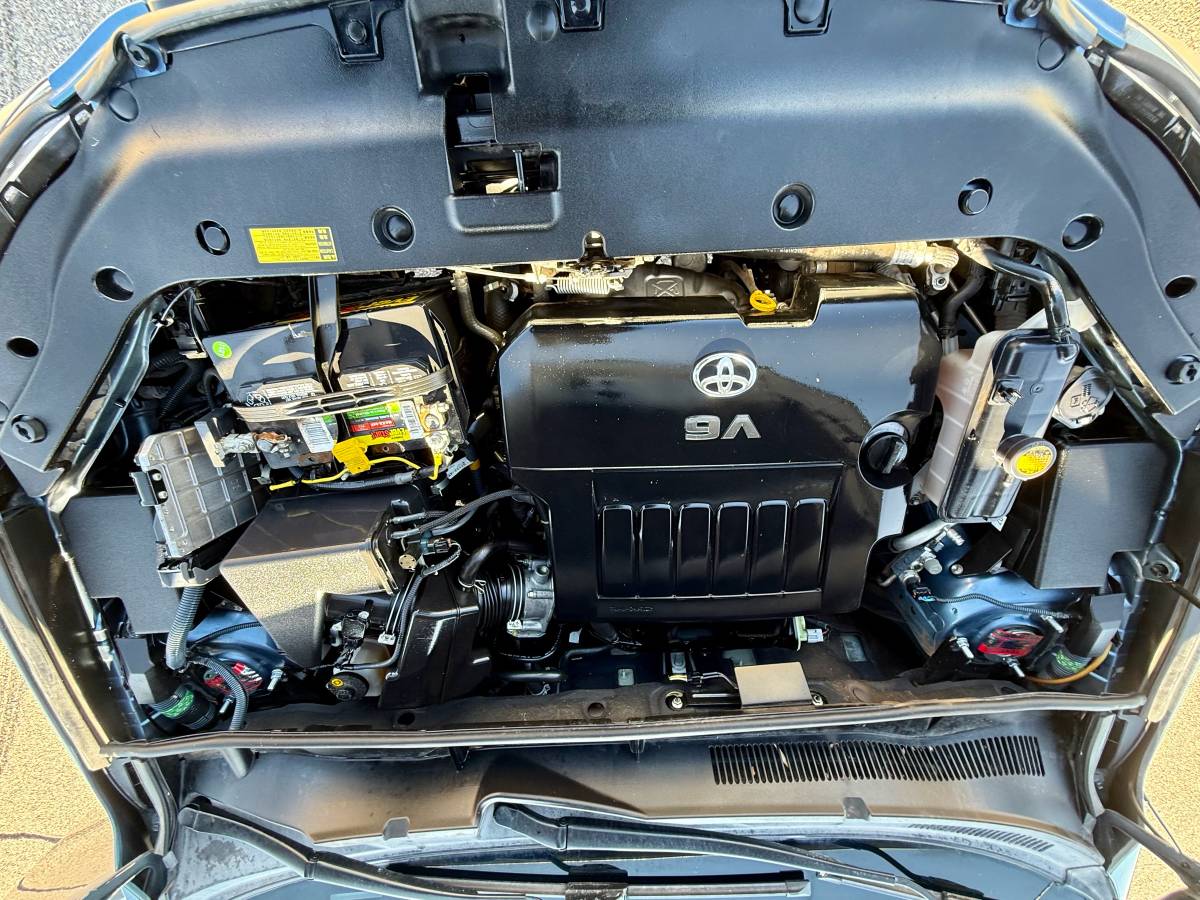 2008 Toyota RAV4 Limited FWD – V6 – Leather – Moonroof – JBL Sound