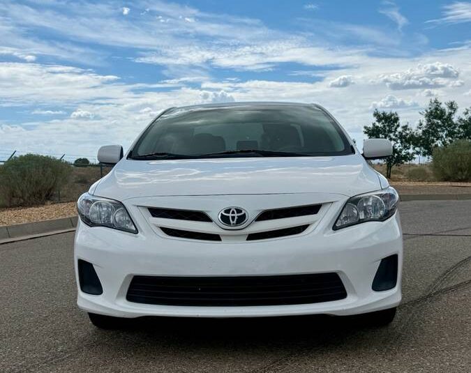 2012 Toyota Corolla LE – Clean Title – 141K Miles – Reliable & Efficient
