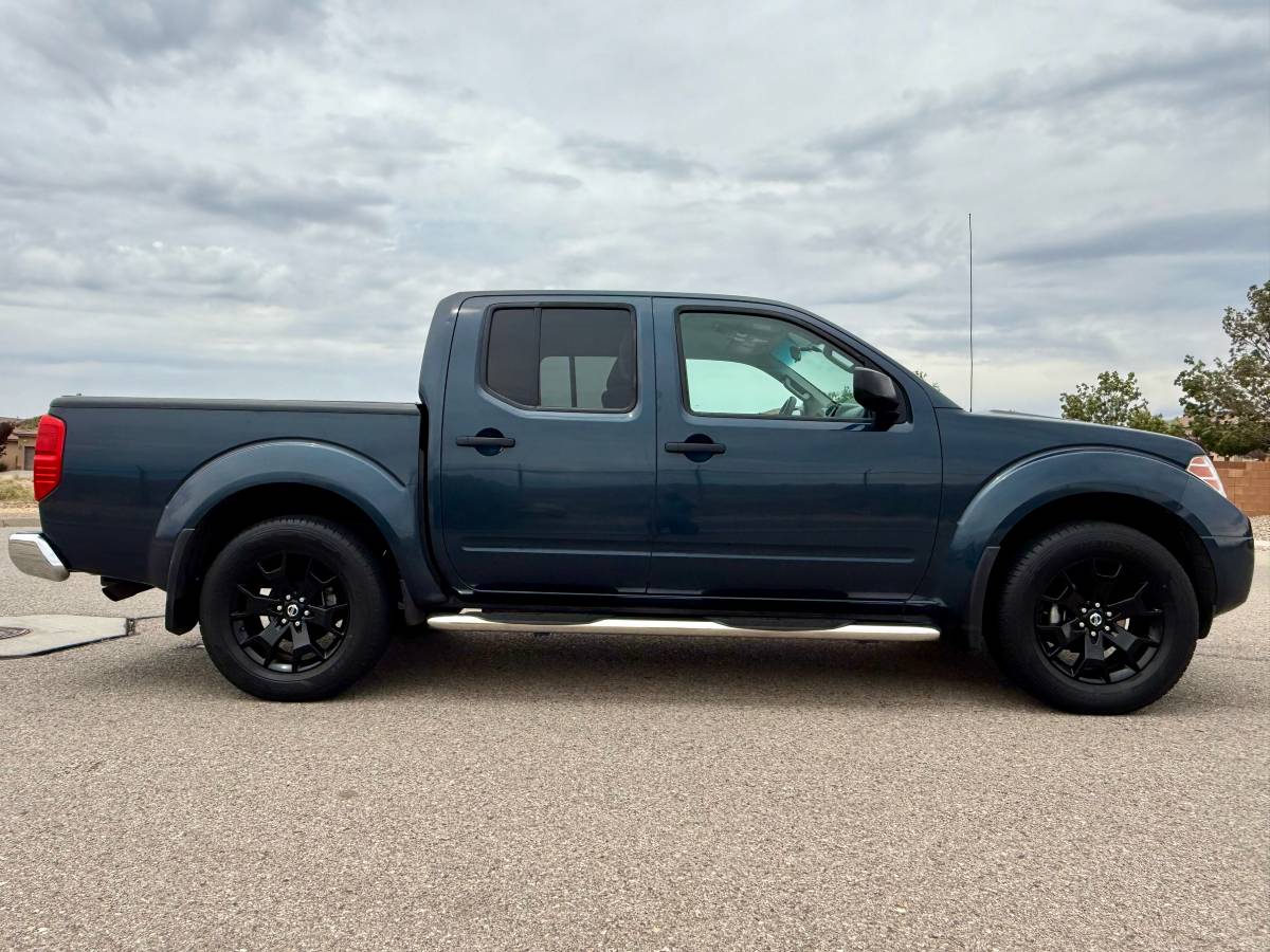 2015 Nissan Frontier SV 4×4 King Cab – Clean Title – Dealer Maintained – 113k Miles – NM Local Truck
