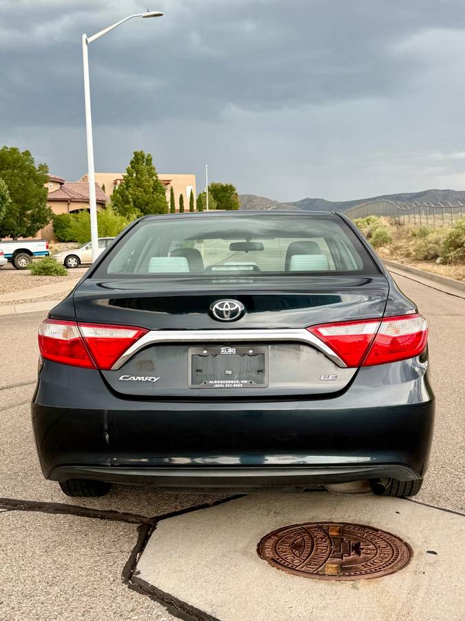 2016 Toyota Camry LE