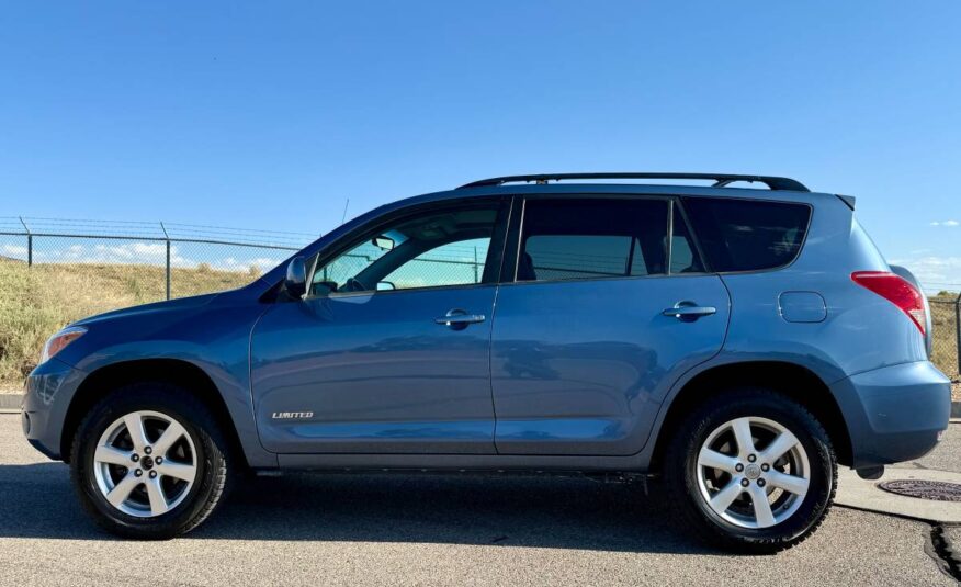 2008 Toyota RAV4 Limited FWD – V6 – Leather – Moonroof – JBL Sound
