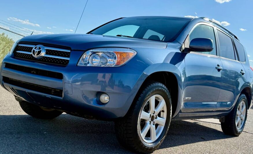 2008 Toyota RAV4 Limited FWD – V6 – Leather – Moonroof – JBL Sound