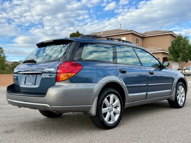 2006 Subaru Outback 2.5i Limited Wagon 4D
