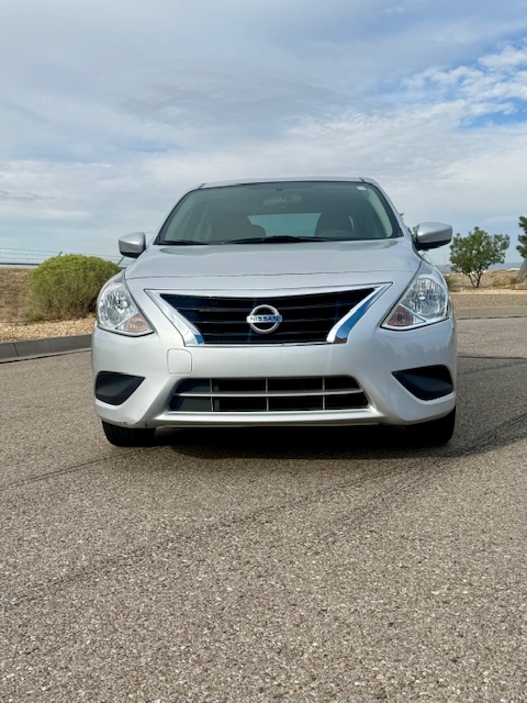 2016 Nissan Versa SV Sedan 4D