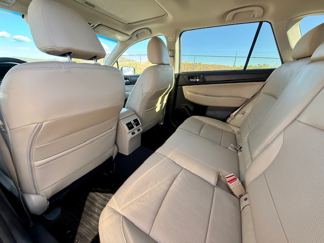 2017 Subaru Outback 2.5i Limited Wagon 4D