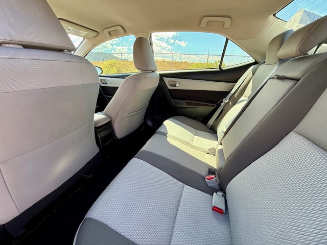 2018 Toyota Corolla LE Premium Sedan 4D