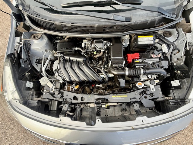 2016 Nissan Versa SV Sedan 4D