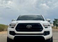 2017 Toyota Tacoma Double Cab SR4X4
