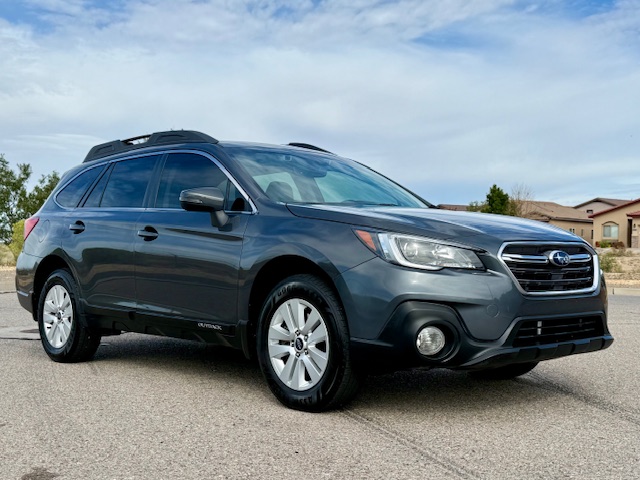 2018 Subaru Outback 2.5i Premium Wagon 4D