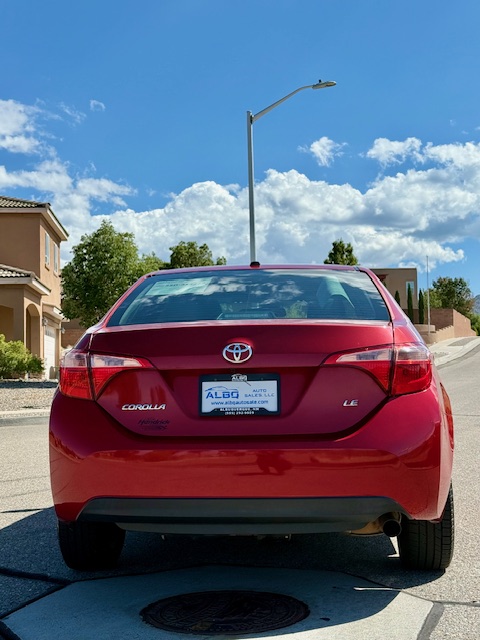 2018 Toyota Corolla LE Premium Sedan 4D
