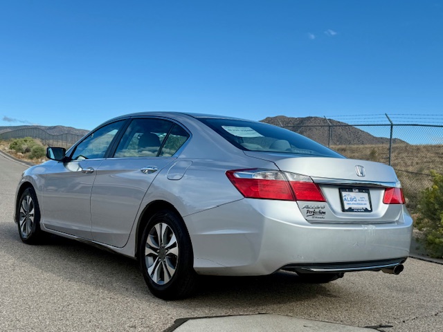 2013 Honda Accord LX Sedan 4D