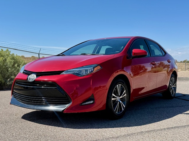 2018 Toyota Corolla LE Premium Sedan 4D