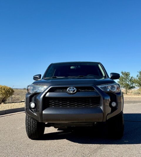 2017 Toyota 4Runner SR5 Sport Utility 4D