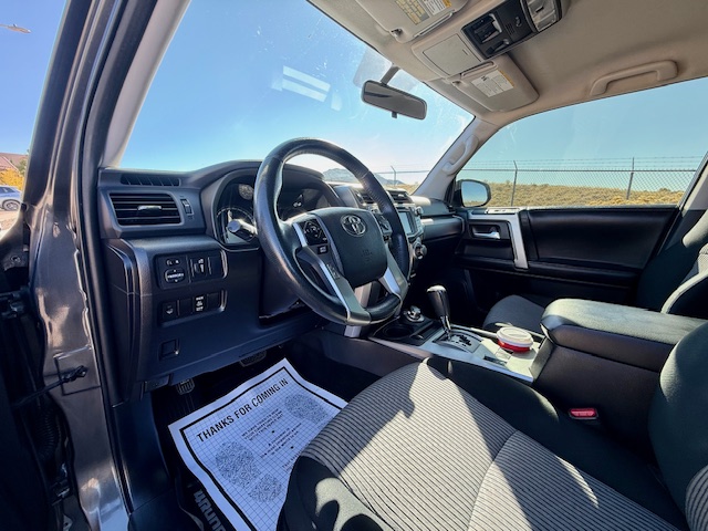 2017 Toyota 4Runner SR5 Sport Utility 4D