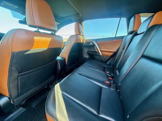 2016 Toyota RAV4 Sport Utility 4D