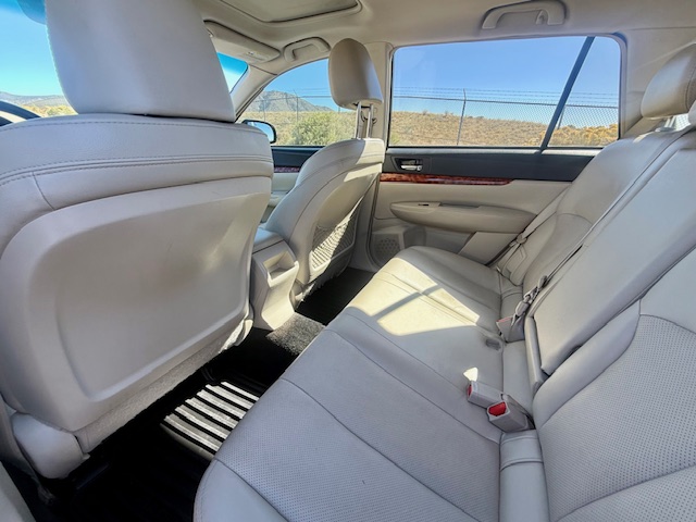 2011 Subaru Outback Limited