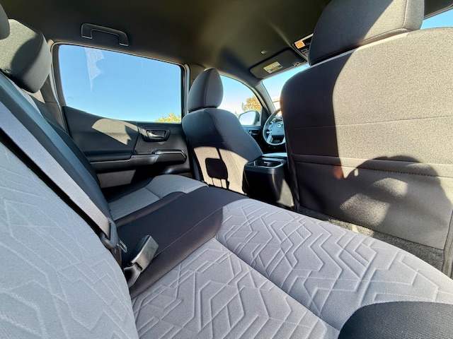 2021 Toyota Tacoma TRD Off-Road Pickup 4D 5 ft