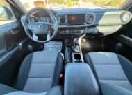 2021 Toyota Tacoma TRD Off-Road Pickup 4D 5 ft