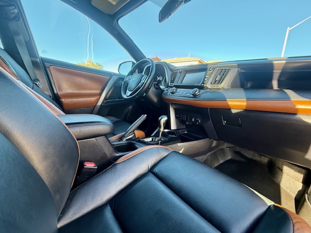 2016 Toyota RAV4 Sport Utility 4D