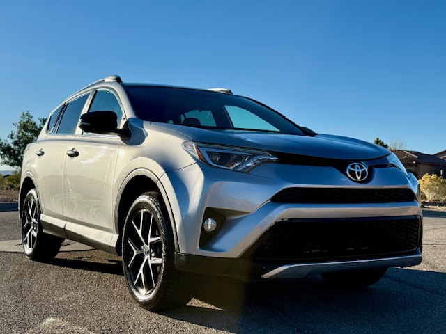 2016 Toyota RAV4 Sport Utility 4D