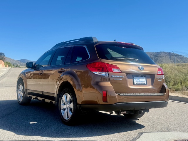 2011 Subaru Outback Limited