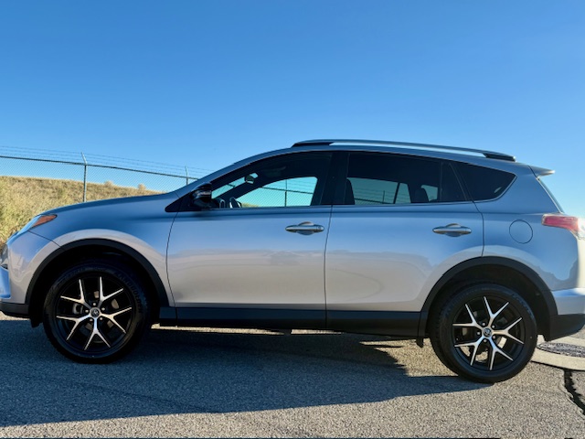 2016 Toyota RAV4 Sport Utility 4D