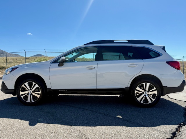 2018 Subaru Outback 2.5i Limited Wagon 4D