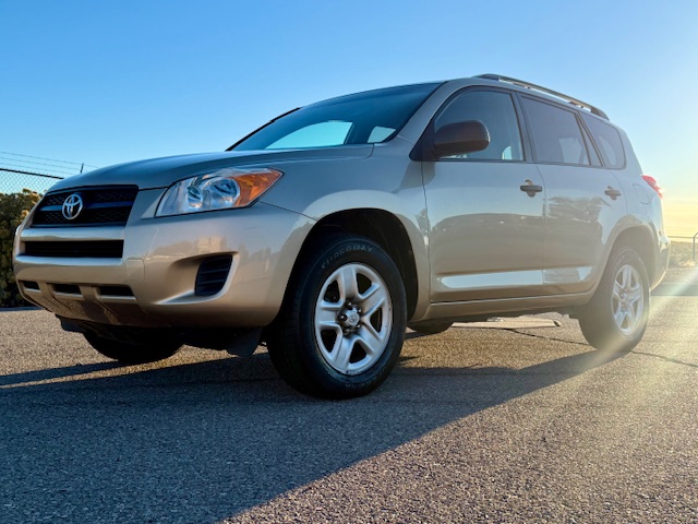 2012 Toyota RAV4 LE Sport Utility 4D