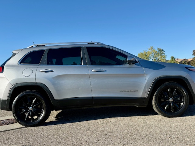 2014 Jeep Cherokee Limited Sport Utility 4D