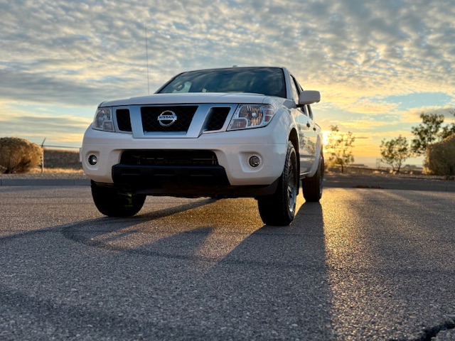 2018 Nissan Frontier Crew Cab PRO-X Pickup 4D 5 ft