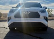 2021 Toyota Highlander LE Plus Sport Utility 4D