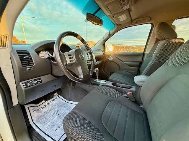 2018 Nissan Frontier Crew Cab PRO-X Pickup 4D 5 ft