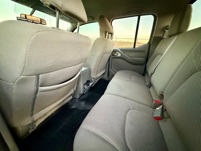 2021 Nissan Frontier Crew Cab SV