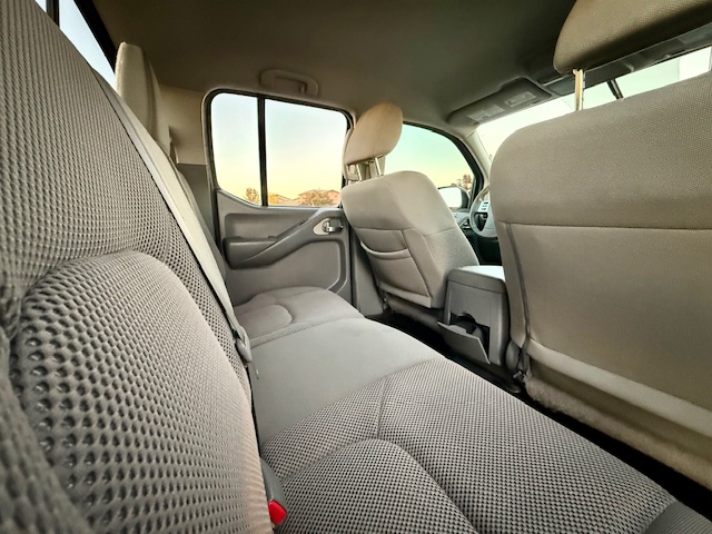 2021 Nissan Frontier Crew Cab SV