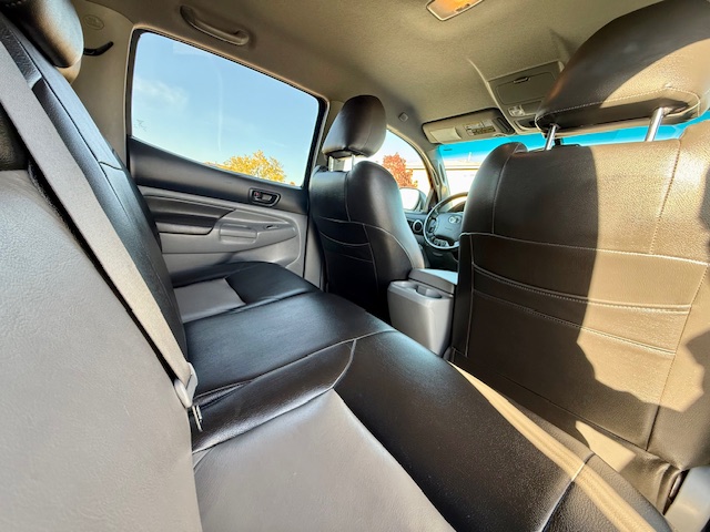 2009 Toyota Tacoma Double Cab TRD Sport Pickup 4D 5 ft