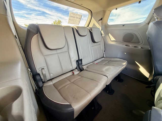 2017 Kia Sedona LX Minivan 4D