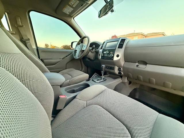 2021 Nissan Frontier Crew Cab SV