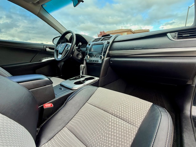 2013 Toyota Camry LE Sedan 4D